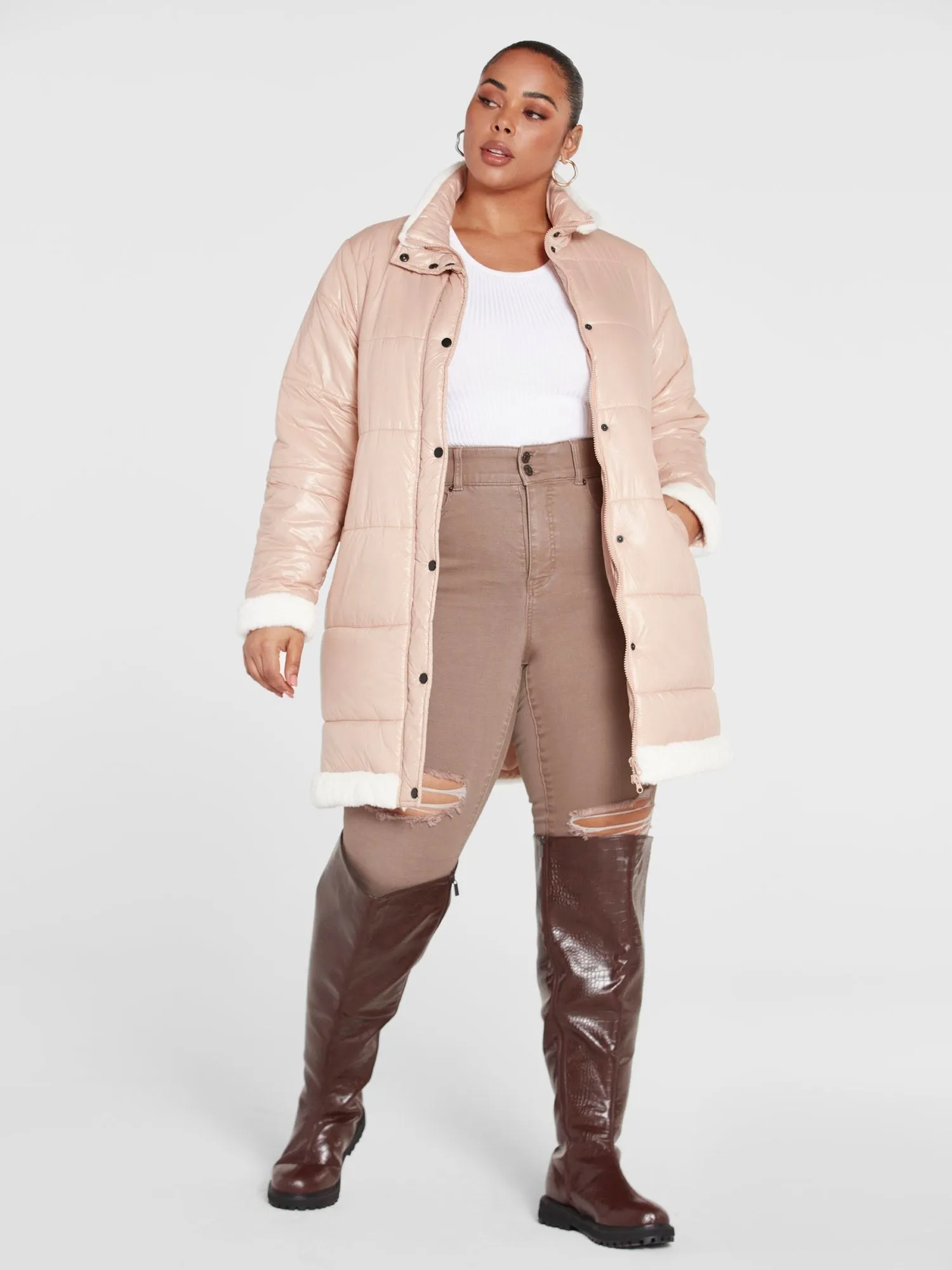 Fashion To Figure - Charlotte Faux Fur Trim Puffer Coat