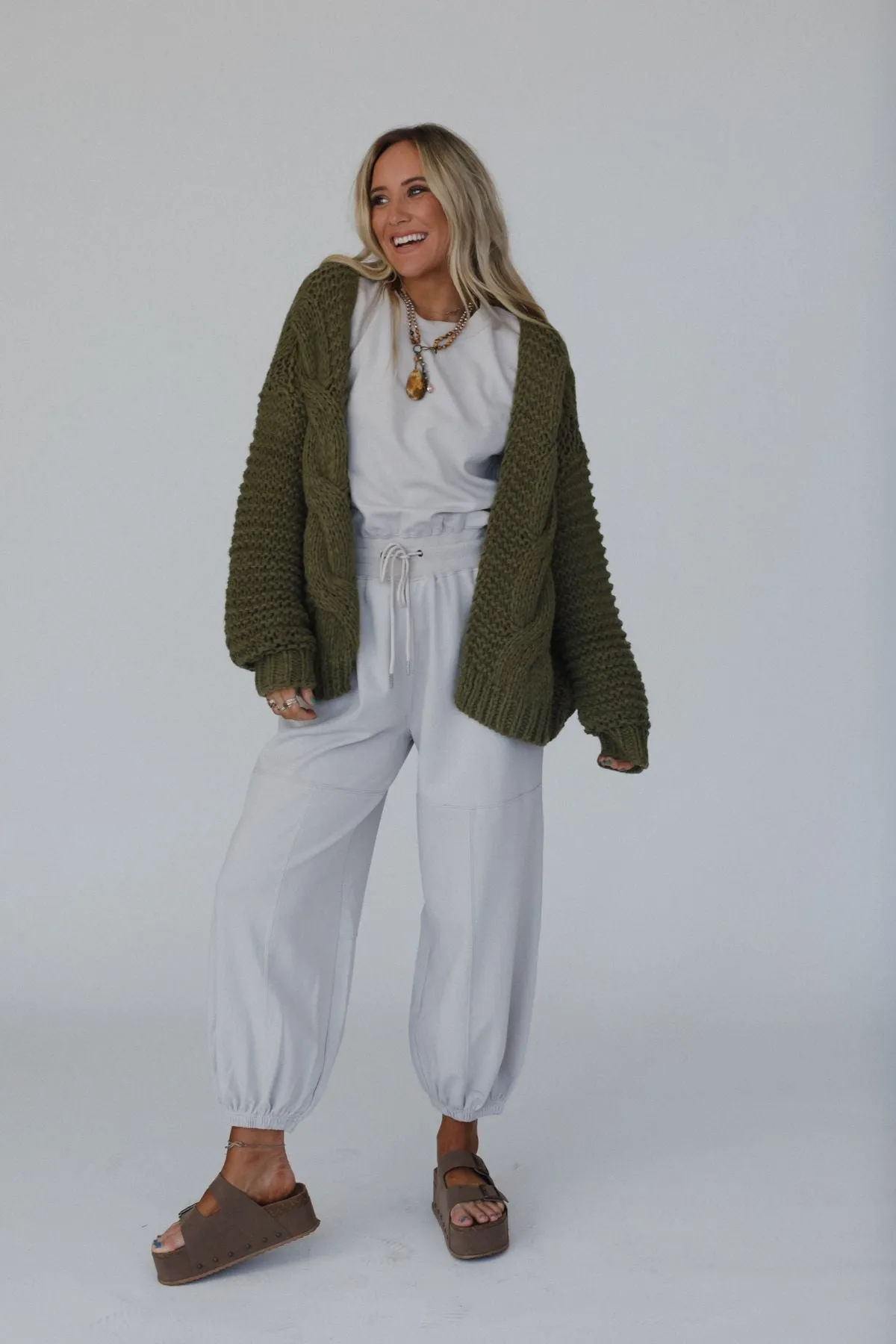 Gillian Chunky Cardigan - Olive