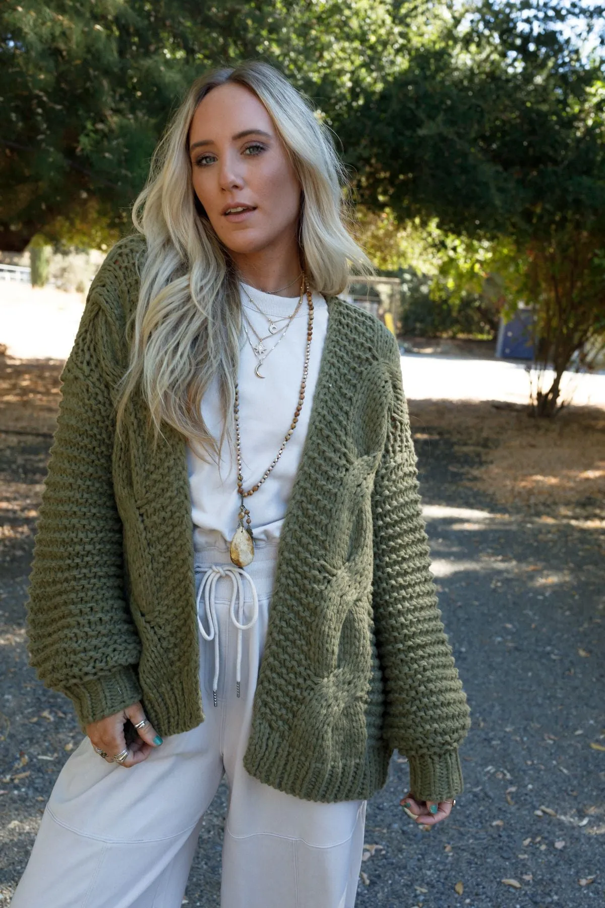 Gillian Chunky Cardigan - Olive