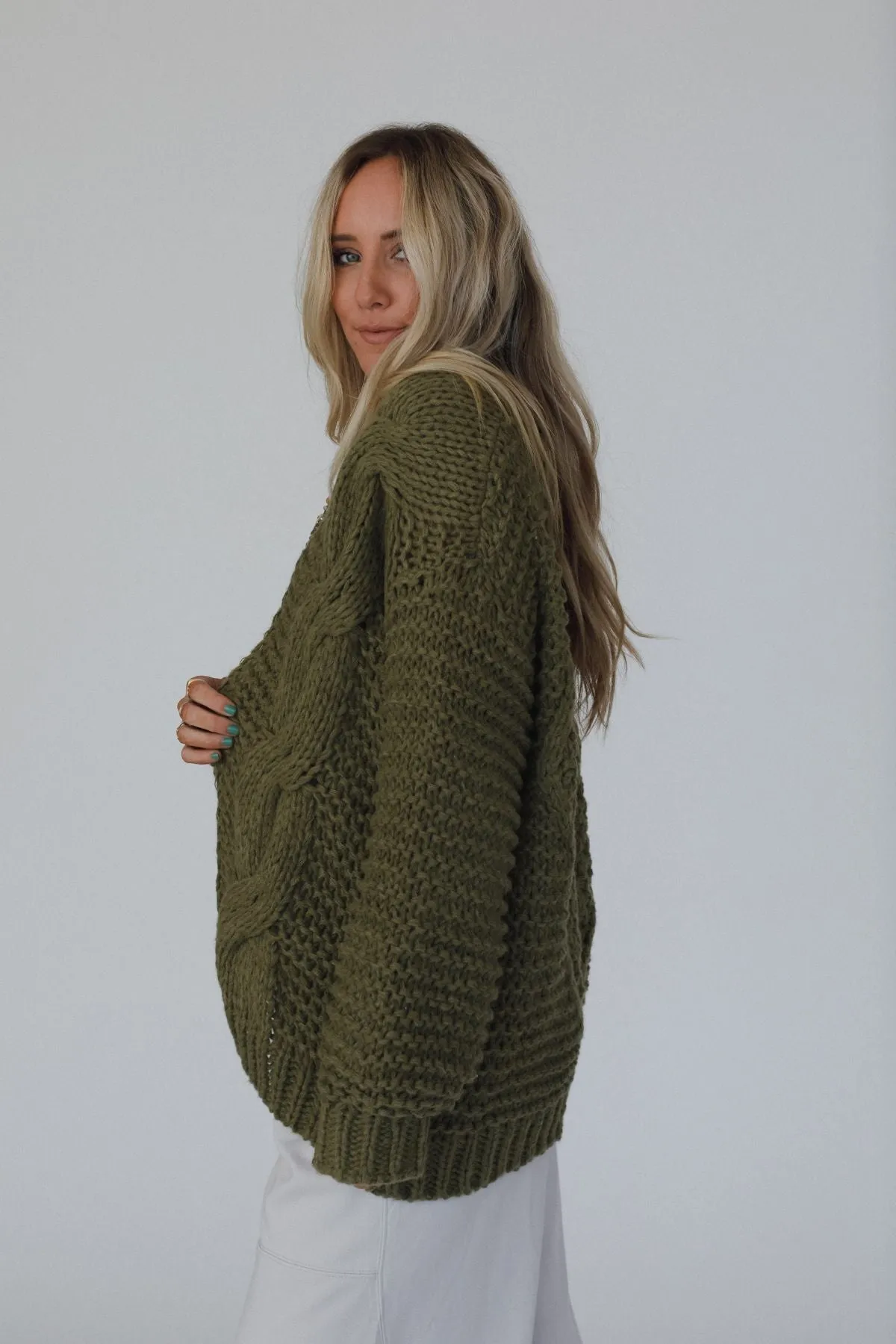 Gillian Chunky Cardigan - Olive