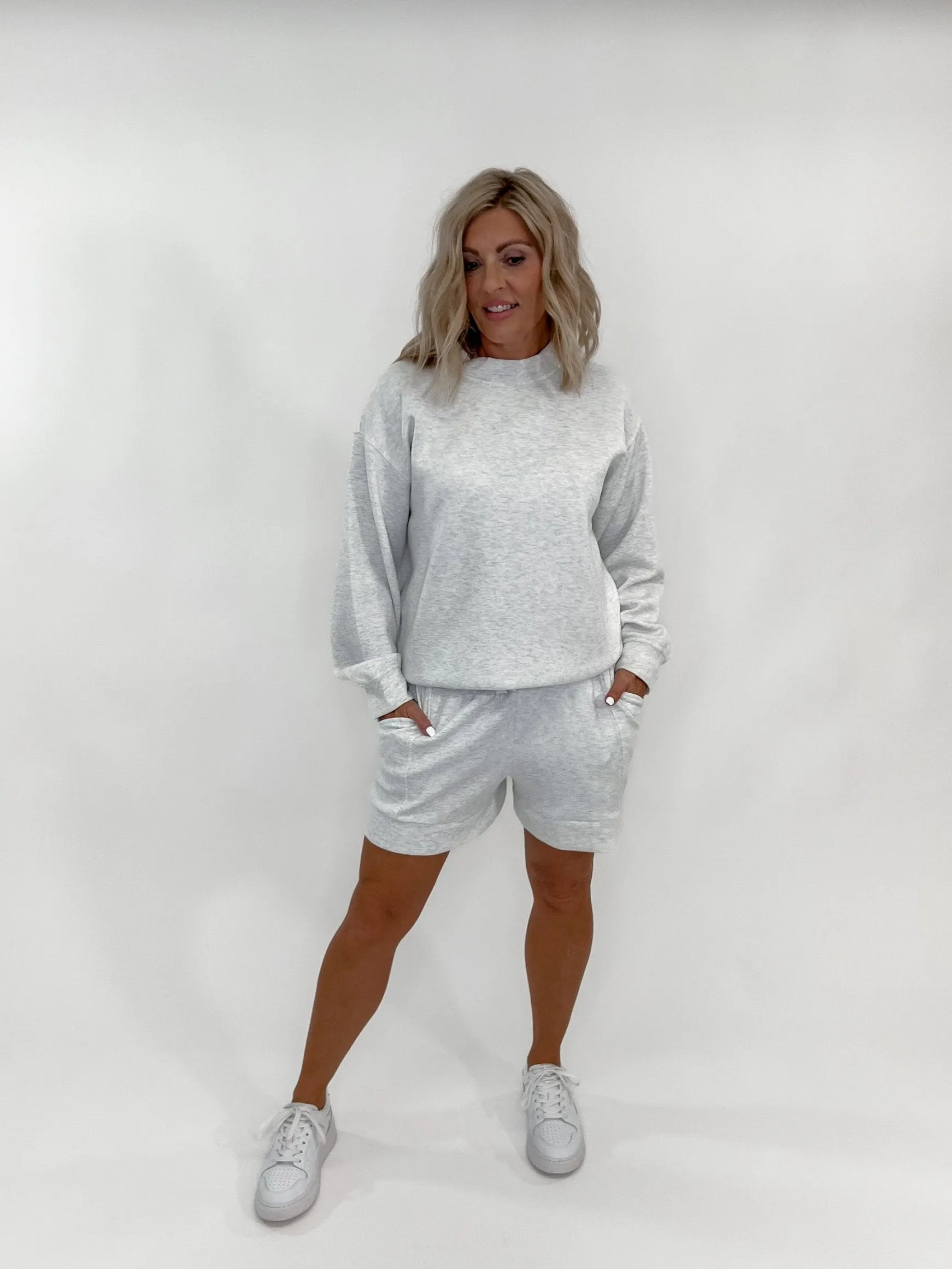 I Feel Good Scuba Pullover, Light Heather Grey