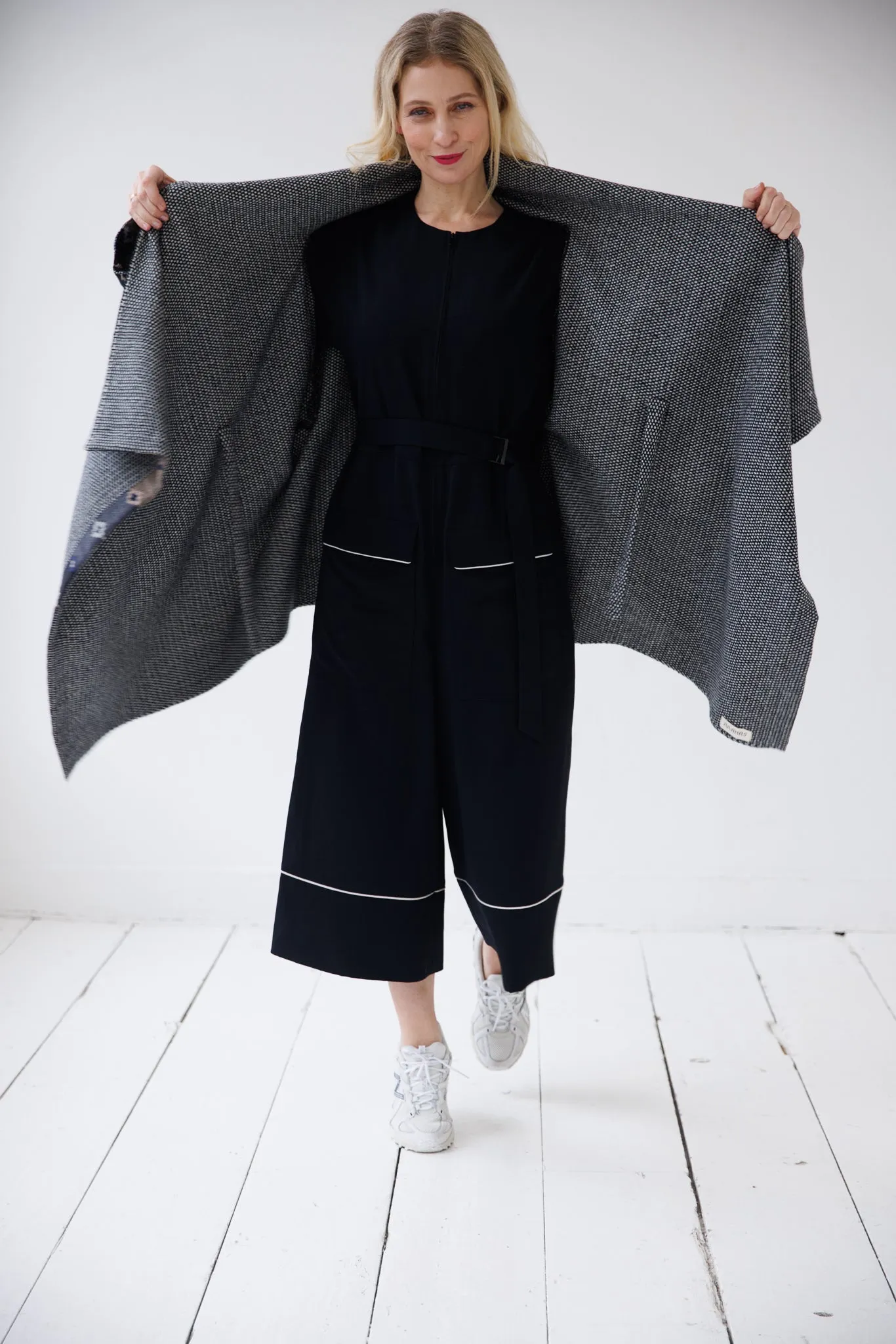 NEW! Wool Cape Coat Cocoon Black White