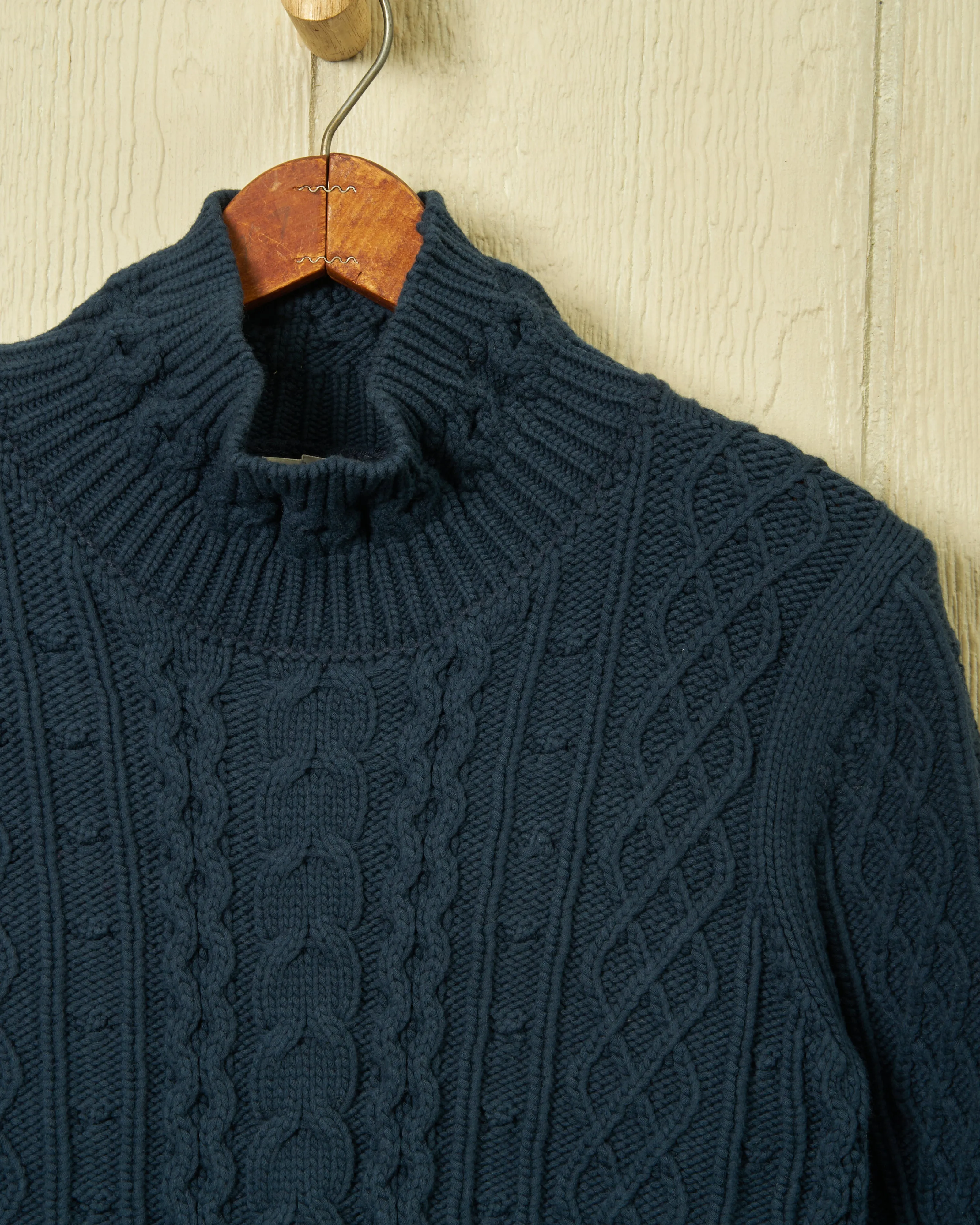 Stowe Turtleneck Sweater in Navy